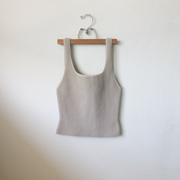 Aritzia Tops - Aritzia Babaton Arjun/Sculpt Knit Tank